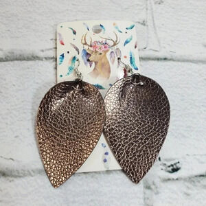 Metallic Cocoa Faux Leather Dangle Chic Lightweight Earrings  1br6